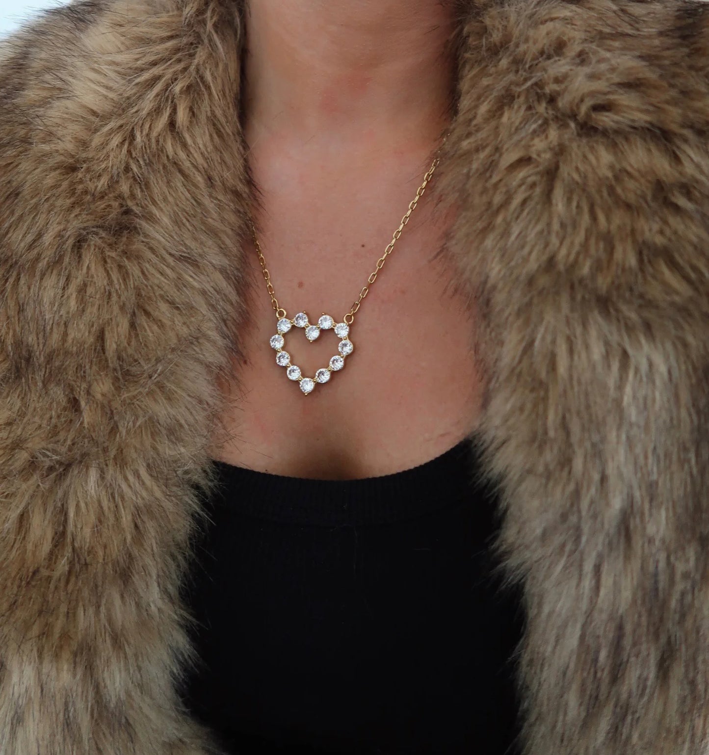Large Diamond Heart Necklace Chansutt Pearls