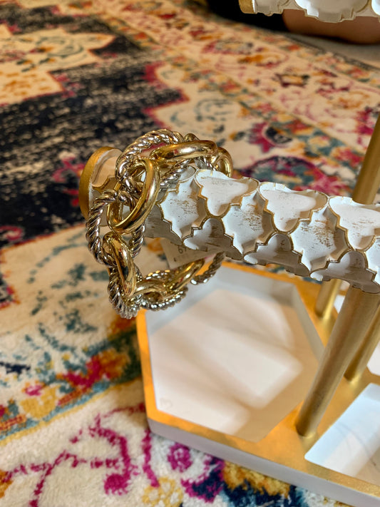 Chunky and Classic linked bracelet