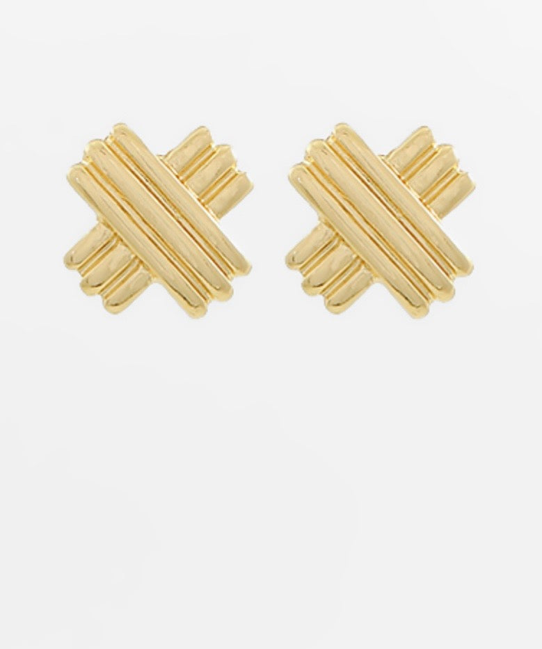 Bar Textured Crisscross Earrings