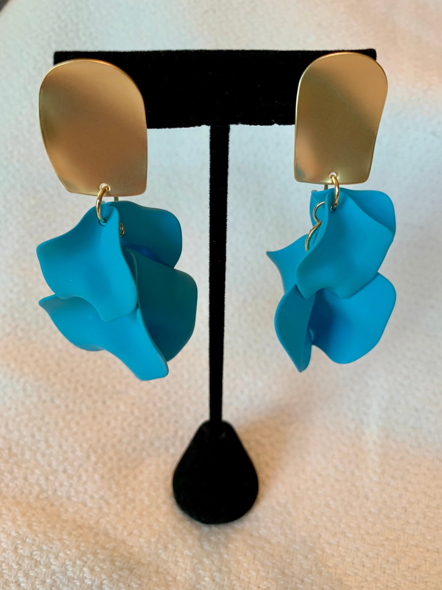Color Coating Petal Earrings with Gold Post