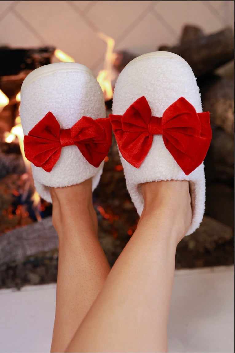 Cozy Bow Slippers Red/White