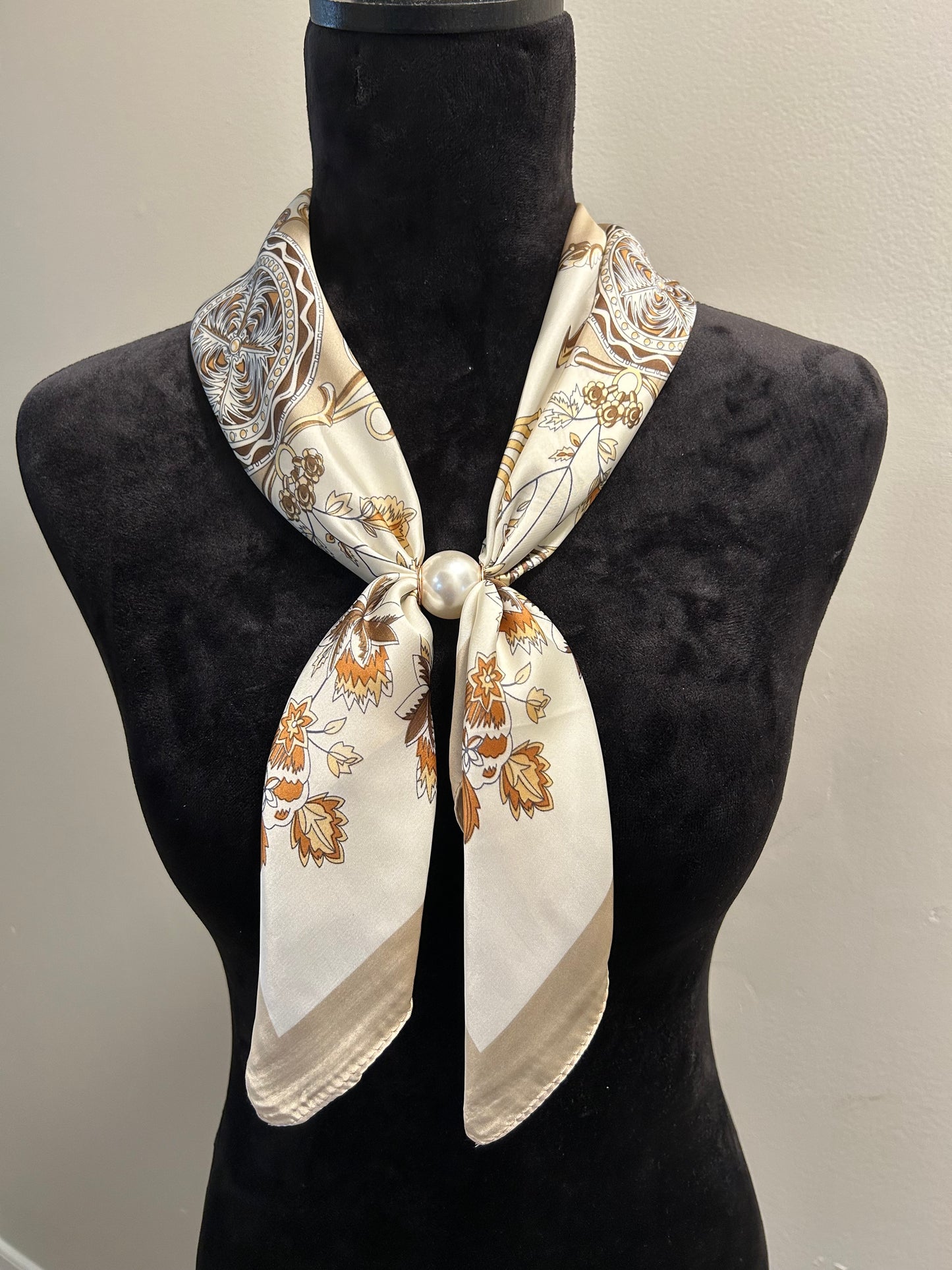 Luxury Magnetic Neck Scarf