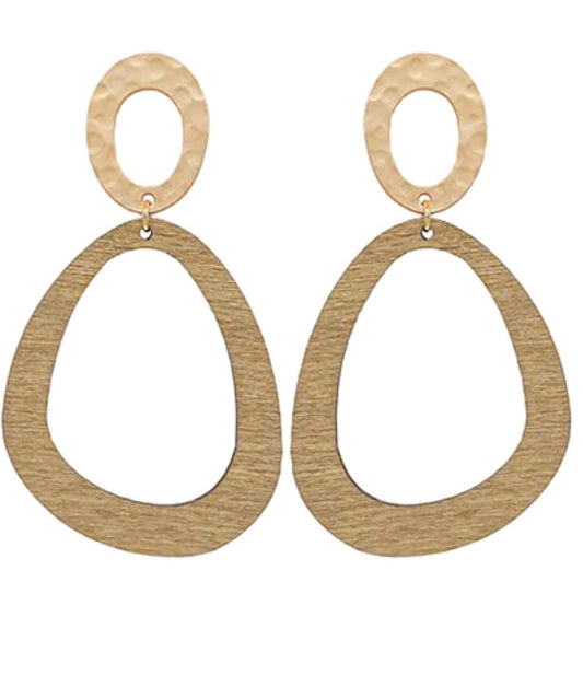 Linked Hollow Teardrop Earrings