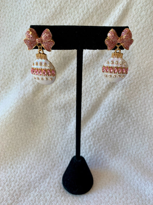 Pink and Pearl Ornament with Pink Bow Post