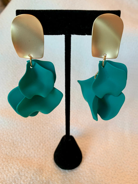 Color Coating Petal Earrings